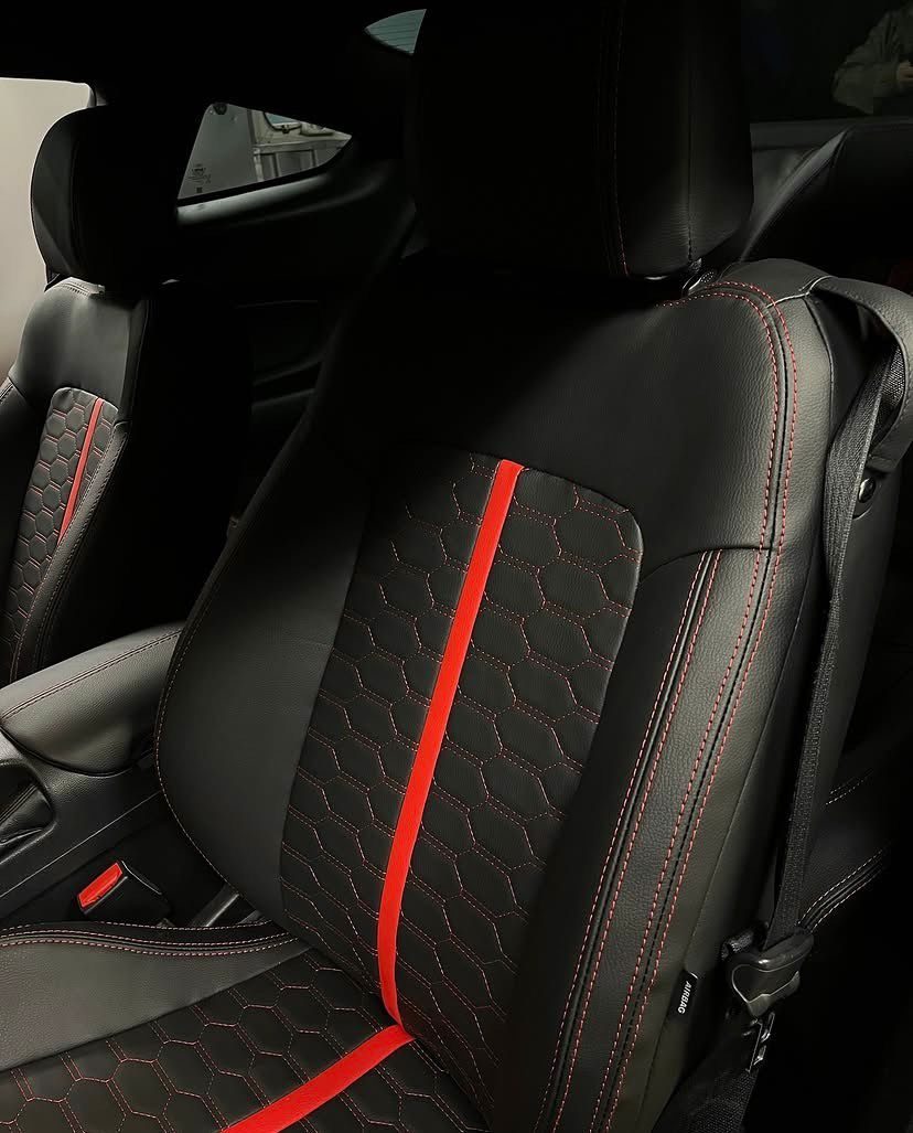 ECO leather honeycomb with red accent stripe